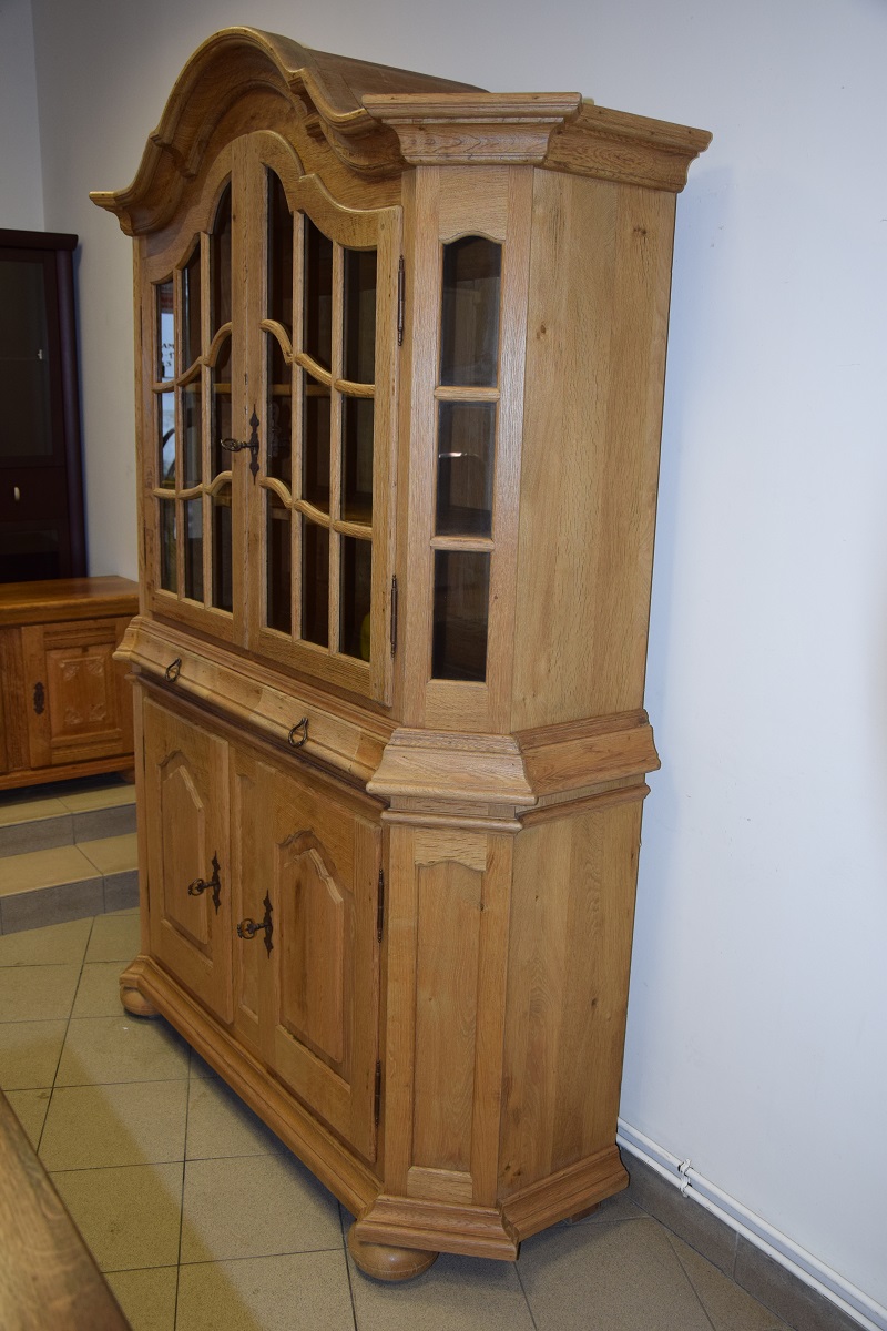 kredens w całości z litego dębu - jak nowy