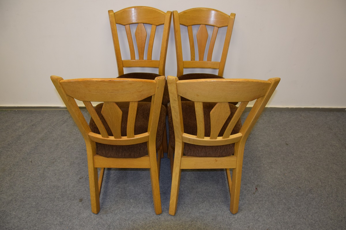 krzesła dębowe 2 sztuki - jak nowe