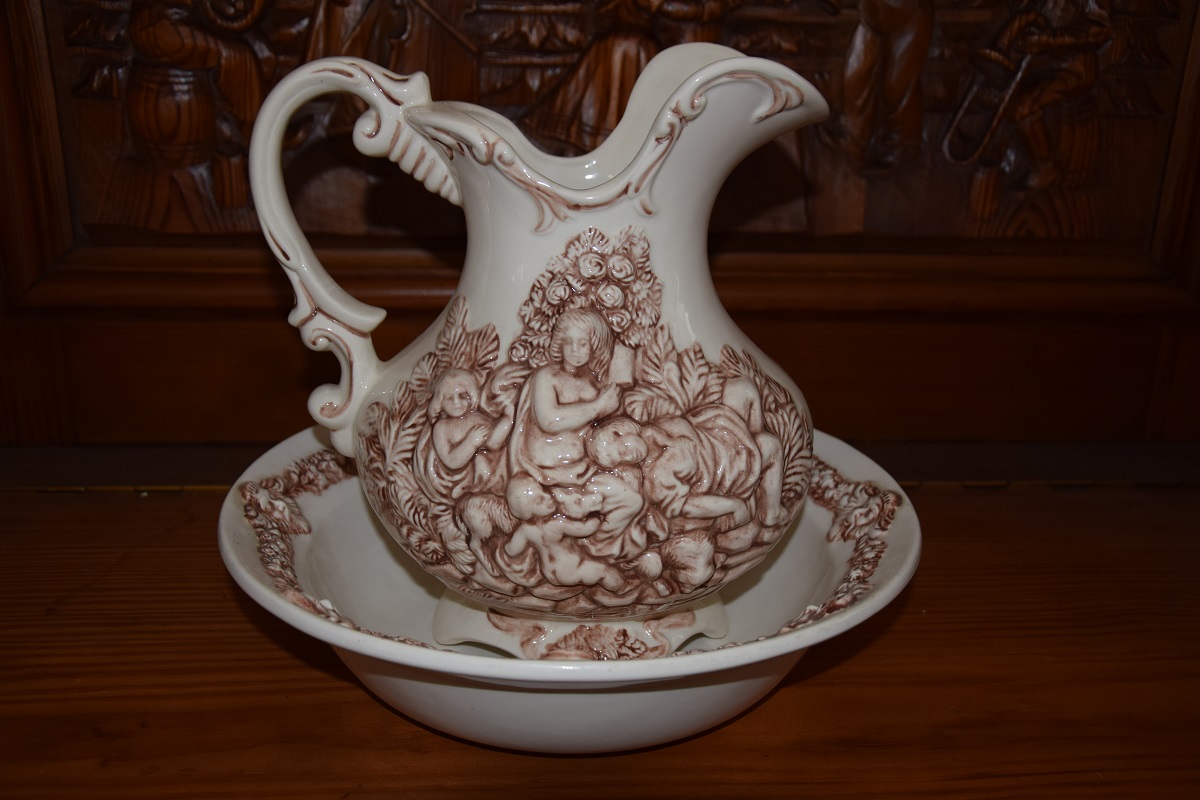 ceramiczny dzban z misą - jak nowy