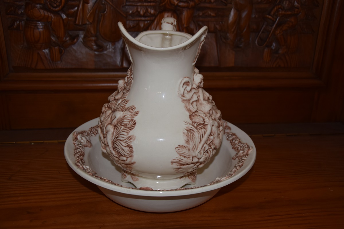 ceramiczny dzban z misą - jak nowy