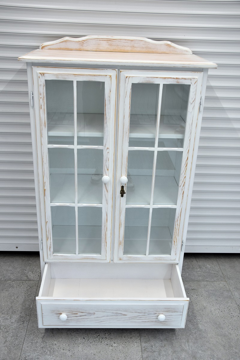 witryna sosnowa - jak nowa