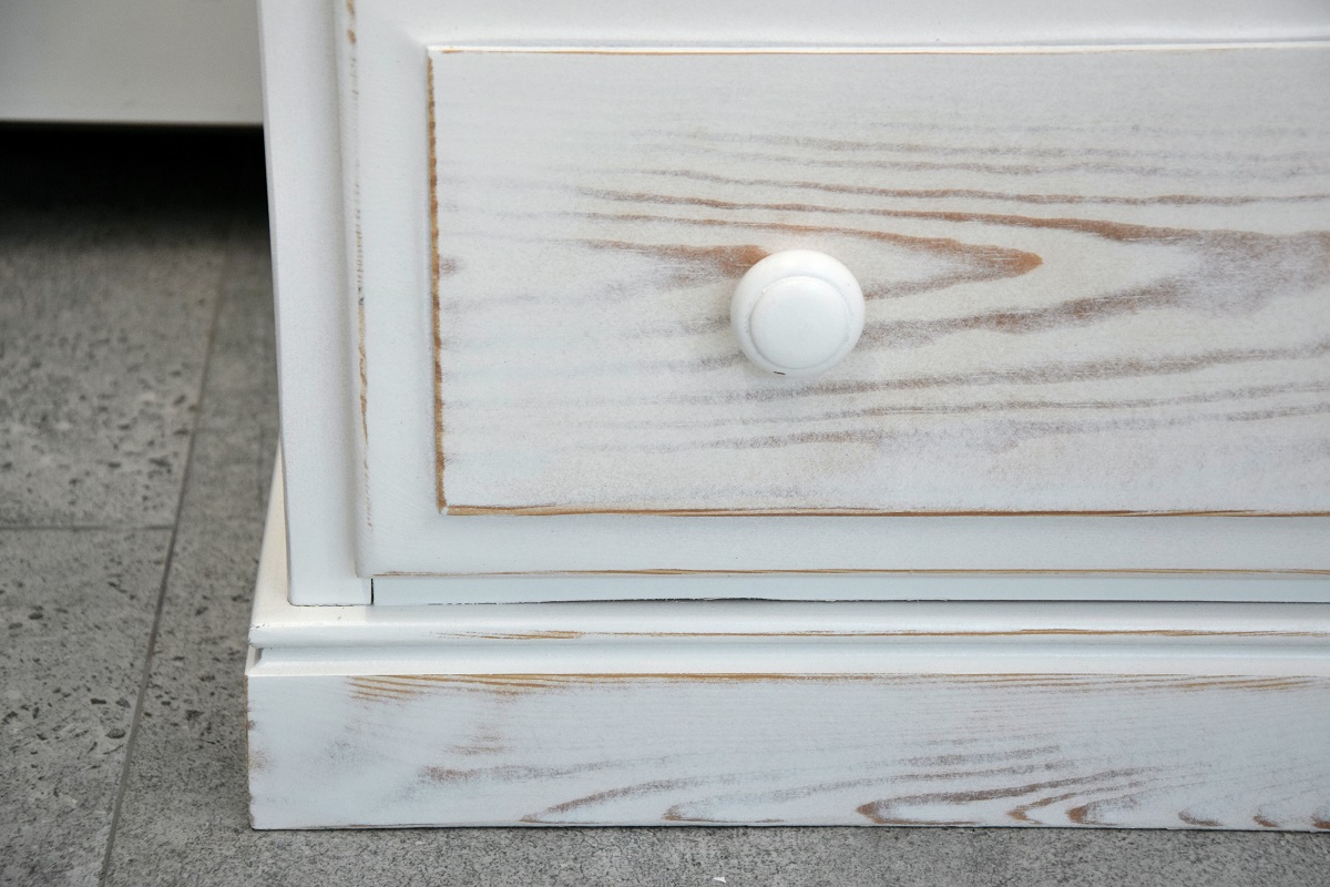 witryna sosnowa - jak nowa