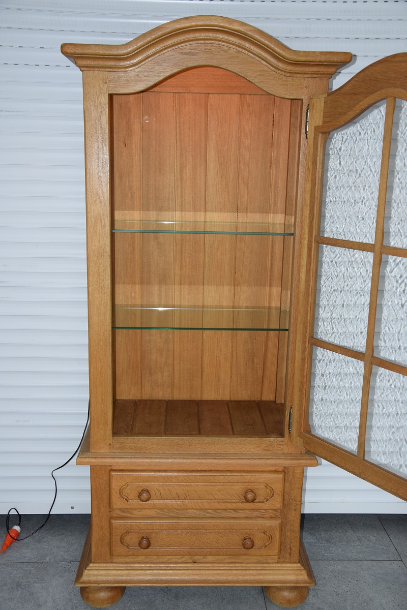 witryna z drewna dębowego - jak nowa