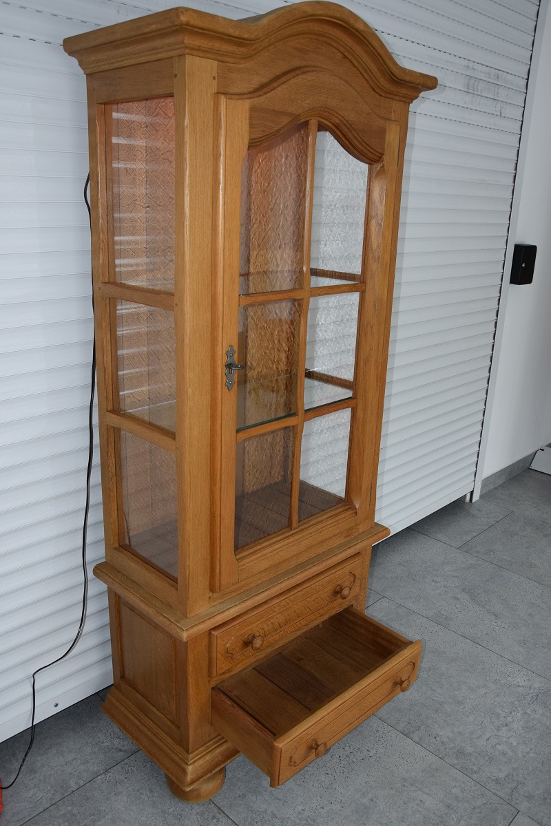 witryna z drewna dębowego - jak nowa