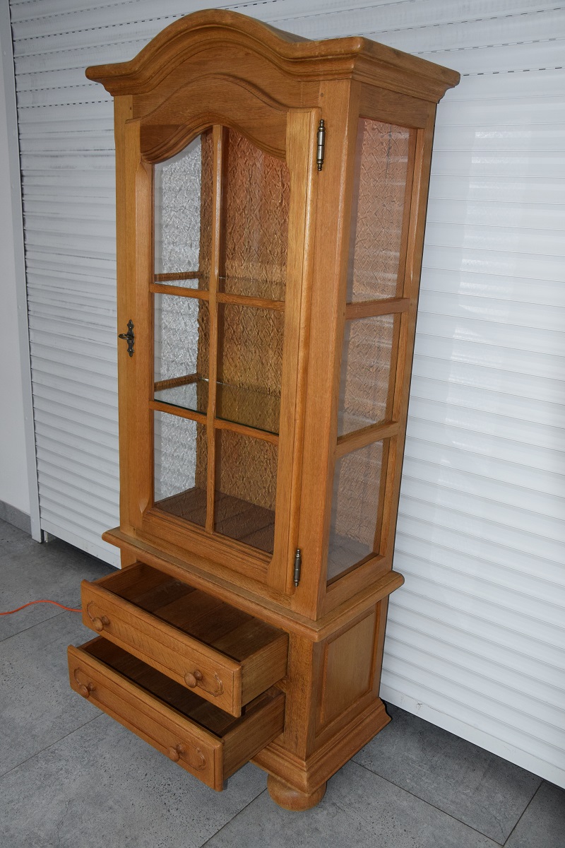 witryna z drewna dębowego - jak nowa