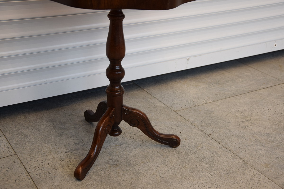 stolik kawowy z intersją - jak nowy