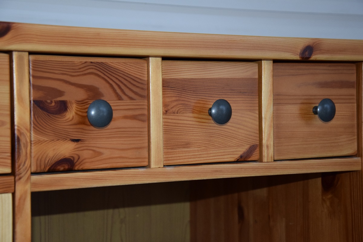 komoda z drewna sosnowego - jak nowa