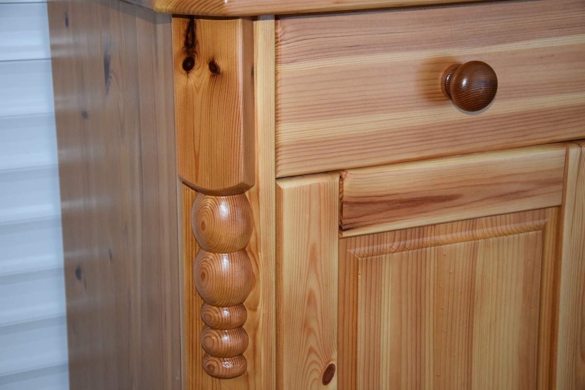 komoda z drewna sosnowego - jak nowa